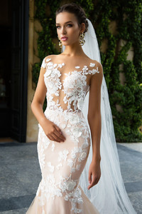 Betti4-889x1333.jpg