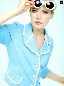 Bisang_Stizzoli_Spring_Summer_1996_02.thumb.png.5c93f0468b66a6b12eaf3ba34935f5ad.png