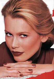 Claudia-Schiffer-Revlon-1995-01.thumb.jpg.21788a550f62eee5fade1f92a48bef61.jpg