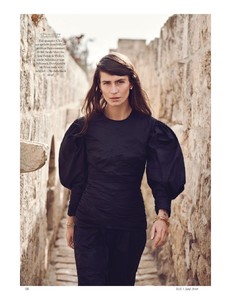 Elle_06.18-page-005.jpg