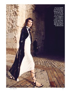 Elle_06.18-page-010.jpg