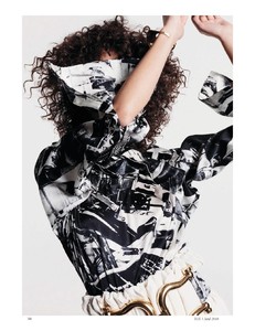 Elle_06.18-page-021.jpg