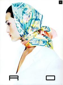 Etro_Spring_Summer_1996_02.thumb.png.0e354f88aab59604eed8f5f05c4545a3.png