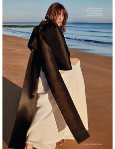 HarpersBazaarUK-June2018-page-013.jpg