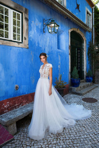 Melani3-889x1333.jpg
