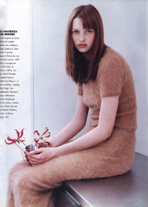 Nina-Kolano-ELLE-ITALIA-OCTOBER-1997-StilE-de-diva-ph.Pascal-Chevallier-08.thumb.jpg.c5a2ad01f7756fad95e5d2e81370ac59.jpg