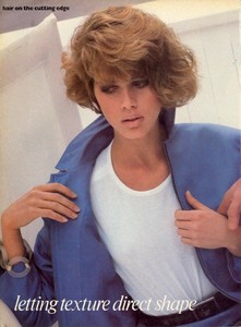 Piel_Vogue_US_December_1983_05.thumb.jpg.e9f37e8fa1b57e43fcb4d0ecf6fdf5d7.jpg