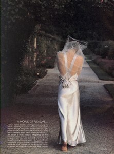 Piel_Vogue_US_December_1984_23.thumb.jpg.811d9cabb3076114ea5a7c23f09b41e8.jpg