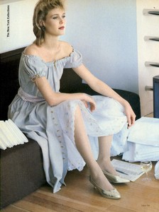 Piel_Vogue_US_February_1982_03.thumb.jpg.ad9d1f022de2e0f681b6a0ce487776bc.jpg