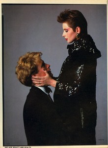 Piel_Vogue_US_October_1983_05.thumb.jpg.0fb75bfee57182a411aea726802fc38f.jpg