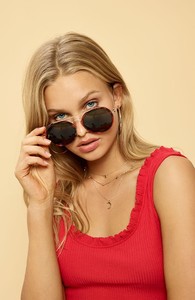 SUNGLASS_CESTLEVIE-T-2323.jpg