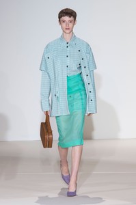 Victoria-Beckham-RS18-0029.thumb.jpg.8ce8528a9849705d5efbfff334280cca.jpg
