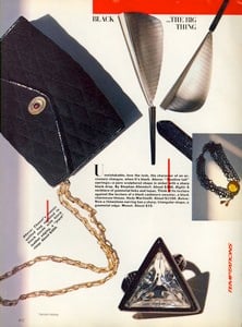 Vogue_US_November_1982_05.thumb.jpg.06aea4e3b10102e488eb437f00001471.jpg
