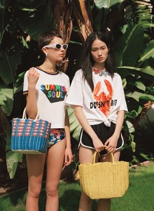 Zara-Easy-Spring-Summer-2018-Outfits34850.thumb.jpg.1ee1d72741bca3b139ce2c4de346f483.jpg
