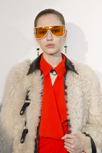 altuzarra-bks-z-rf18-2645.thumb.jpg.0da30ba34004763c3bc792198c053e2c.jpg