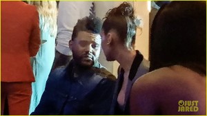 bella-hadid-and-the-weeknd-kiss-at-cannes-film-festival-see-the-pics-04.jpg