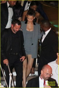 bella-hadid-and-the-weeknd-kiss-at-cannes-film-festival-see-the-pics-06.jpg