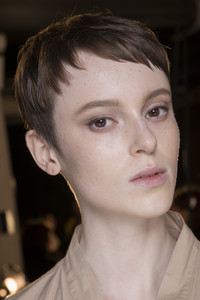 bottega-veneta-bks-l-rf18-1014.thumb.jpg.13245706fee3903bfec52d2d27ee3a2a.jpg