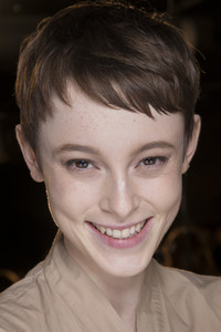 bottega-veneta-bks-l-rf18-1030.thumb.jpg.0bdab2d1eb4e14a3f6723993a51dff3d.jpg
