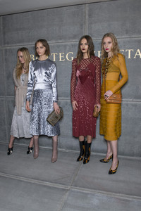 bottega-veneta-bks-v-rf18-8440.thumb.jpg.8afae7ce7c1ae889038e62870462b4f6.jpg