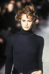 dirk-bikkembergs-fw-1997-12.thumb.jpg.8641fbd37a957f0a498dae9c881a0f2d.jpg