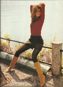 douglas_001_elle_uk_1991_03_p4.thumb.jpg.d64dde55f029dae377b8406712b686be.jpg