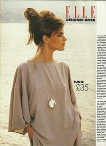 douglas_001_elle_uk_1991_03_p8.thumb.jpg.dd6acc41c5f512d58a2d1e0a7b8e3cc3.jpg