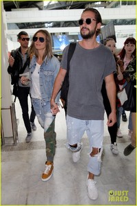 heidi-klum-tom-kaulitz-airport-france-2018-may-02.jpg