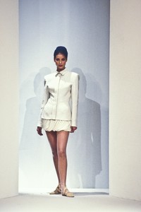 herve-leger-ss-1994-1.thumb.jpg.9b9cb36bb366e55917b30fab4a8471df.jpg