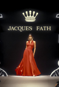 jacques-fath-fw-1993-13.thumb.jpg.c29210ba741b7ba1f681df88ede87dc9.jpg