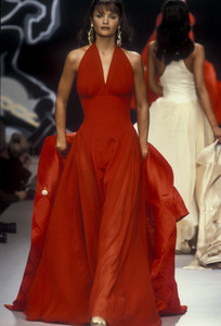 jacques-fath-fw-1993-14.thumb.jpg.cade271b39fae42c319812b0295fa473.jpg