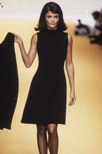 jacques-fath-fw-1995-4.thumb.jpg.3a08df3f70cb61e58c3d8fb8109ed77d.jpg