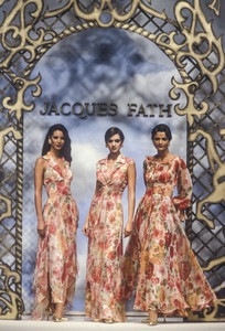 jacques-fath-ss-1994-18.thumb.jpg.36e63033f579f18a17e992ffa44ca633.jpg