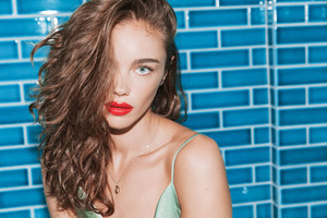 jena-goldsack-6.thumb.jpg.b9aa807bae6a13891dd403a15caceedb.jpg