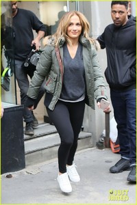 jennifer-lopez-second-act-may-2018-02.jpg