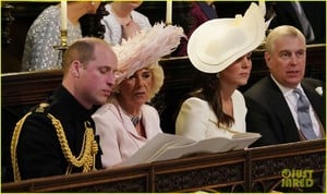 kate-middleton-prince-george-princess-charlotte-royal-wedding-11.jpg