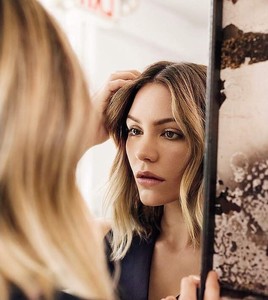 katharinemcphee_32514470_872992232886108_594111981263257600_n.thumb.jpg.ad2d1304449011e40a50bb348b109264.jpg