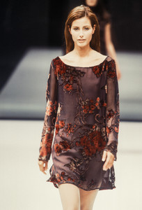 krizia-fw-1997-2.thumb.jpg.a951499c1d792b7776dedcd35547cfae.jpg