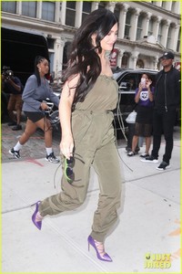 kylie-jenner-travis-scott-step-out-together-sunday-funday-05.jpg