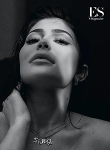 kylie-pic-05-a.jpg