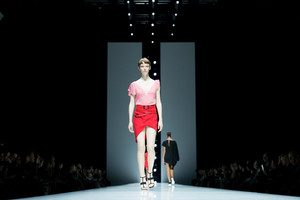 lanvin-atm-rs18-00146.thumb.jpg.e96548106c1583b40dd2b7d4c15cbf9e.jpg