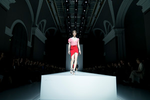 lanvin-atm-rs18-00156.thumb.jpg.e0f2215530594c73db22d52c767429a0.jpg