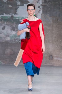 marni-rs18-0062.thumb.jpg.94344b020929df359c3cbd71b33bf679.jpg