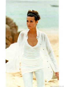 mcit6-90yasmine.mccabe04.thumb.jpg.93d98f65f6167aecef9b2f2a14c50121.jpg