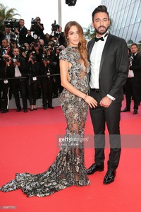 nabilla-benattia-and-thomas-vergara-attend-the-screening-of-solo-a-picture-id958875790.jpg