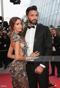 nabilla-benattia-and-thomas-vergara-attend-the-screening-of-solo-a-picture-id958907560.jpg