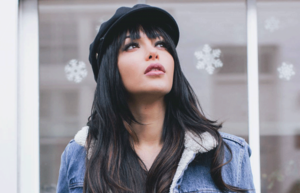 nabilla-benattia-fausse-frange-1.png