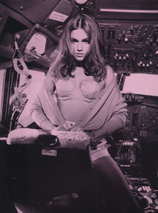 paravion-6.thumb.jpg.d25b7962703e03007a888e9a2ec985a3.jpg