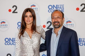 penelope-cruz-we-are-not-lying-photocall-at-cannes-film-festival-2.jpg
