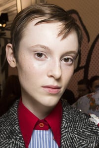 prada-bks-z-rs18-0920.thumb.jpg.bb23537f19993e5a13b3b4d6f080e437.jpg